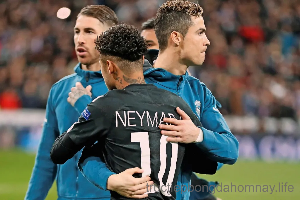 Neymar và Ronaldo liệu có quay lại bóng đá Anh